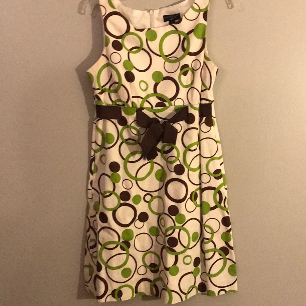 Sleeveless dress